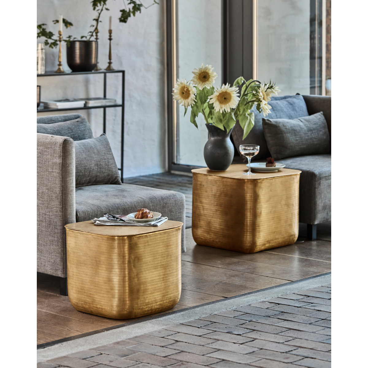 Coffee table Golden L