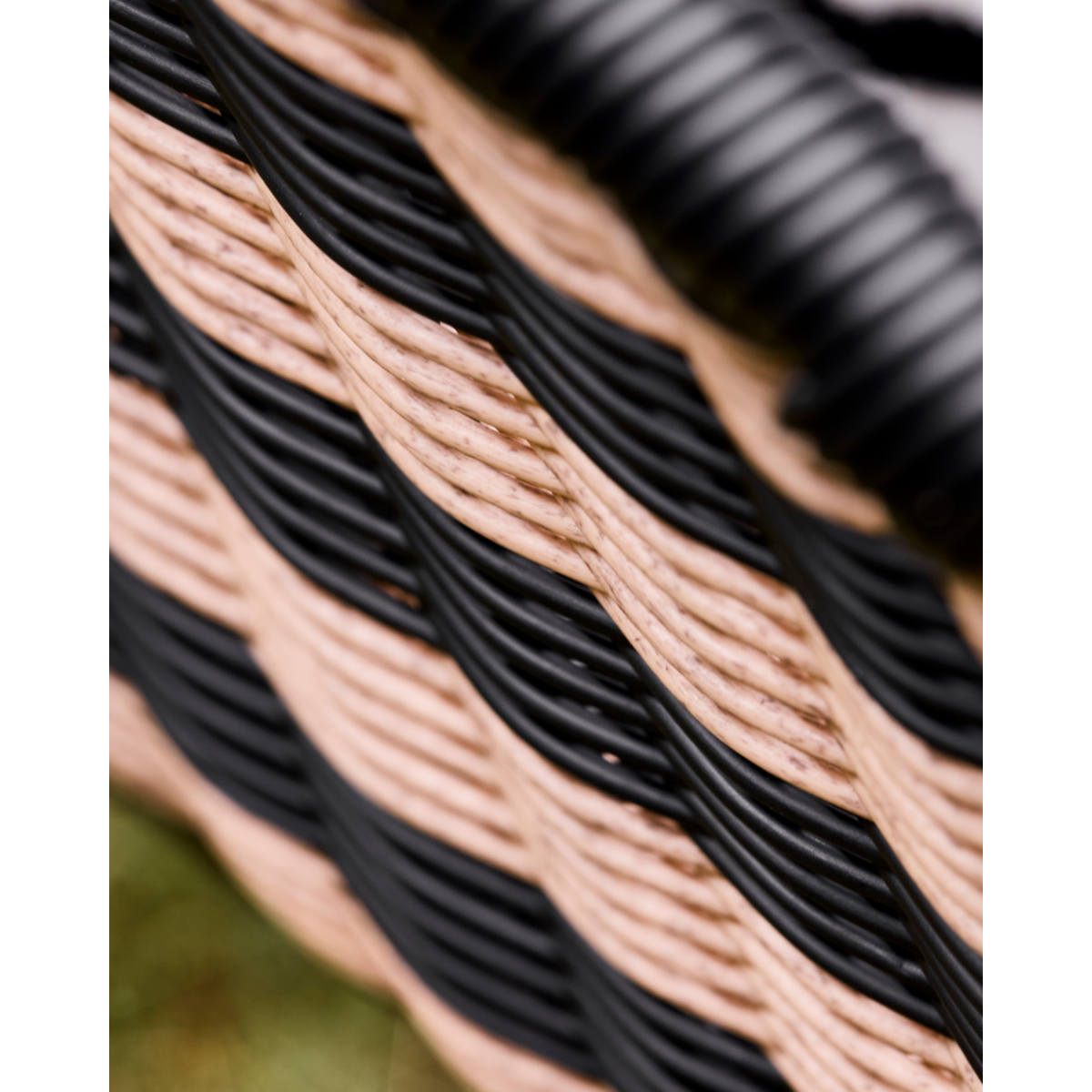 Lounge chair Hapur Stripes