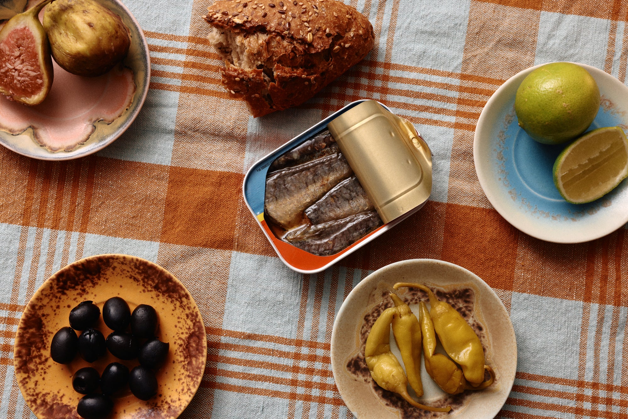 Ceramic plates Ocean, set of 4