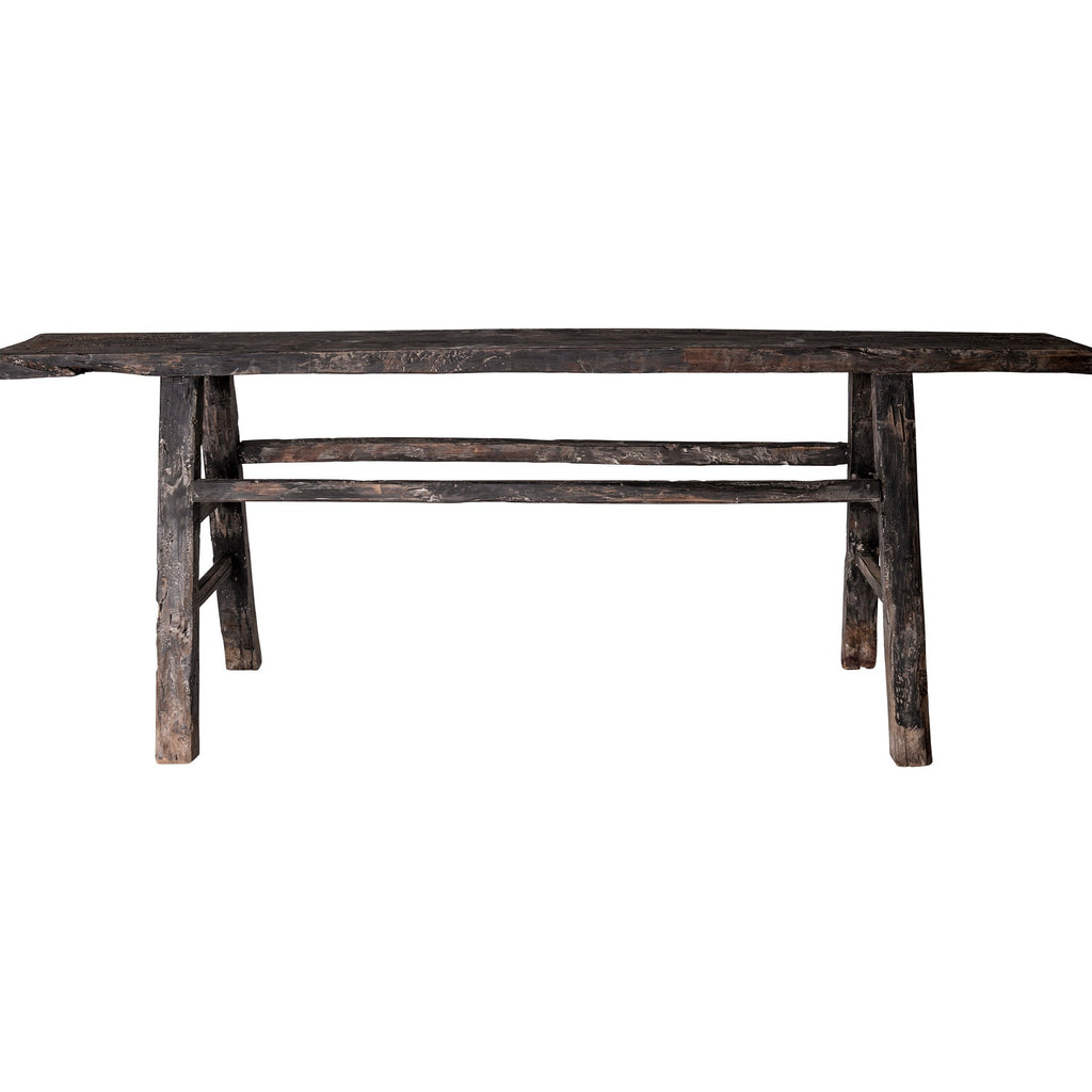 Vintage laud on unikaalne, rohkem kui 100-aasta vanune ese.  Materjal: Puit  Lauad erinevad nii mõõtudelt kui kujult, kuna tegu on unikaalse käsitööga ning vana esemega.