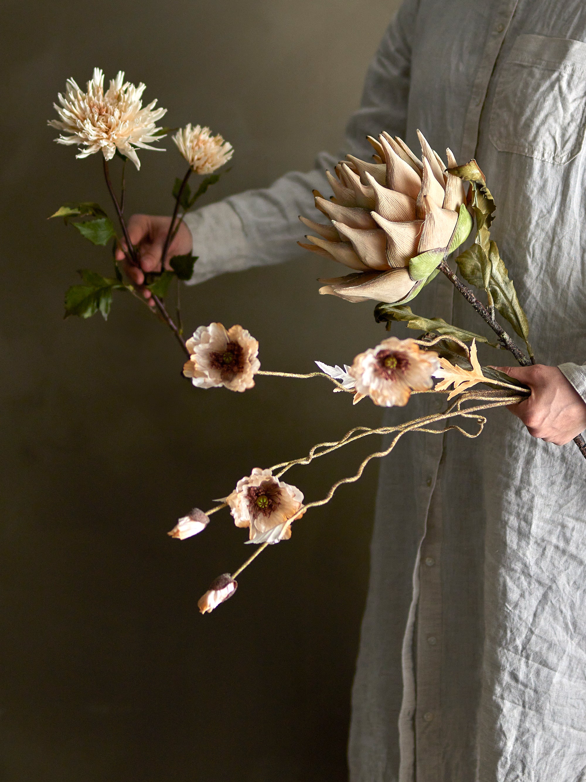 Artificial plant Protea