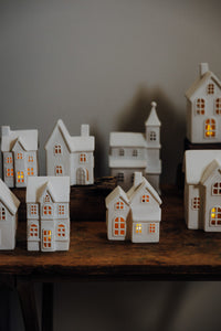 Ceramic candle house 12