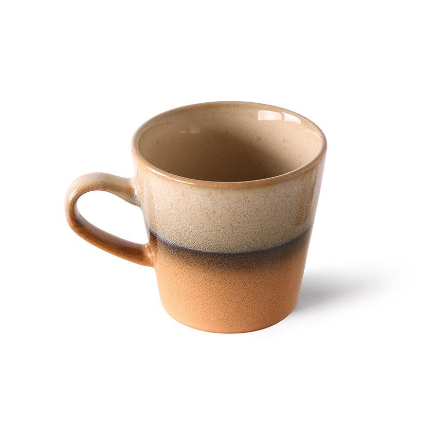 Tornado ceramic mug with handle