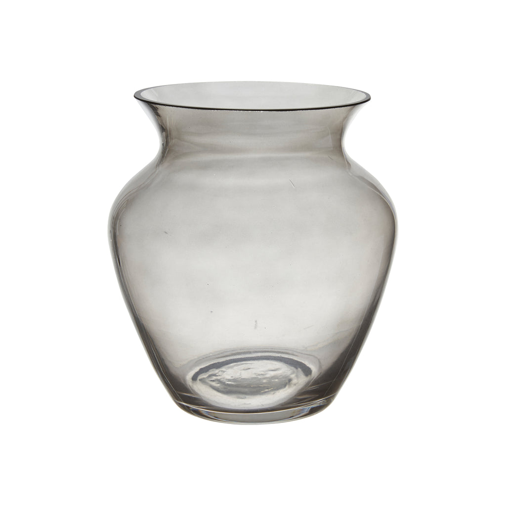 klaasist vaas läbipaistev vase glass trasparent flowers lilledele okstele taimedele klassikaline stiilne elegantne