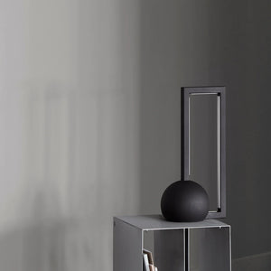 Geometric Table Lamp | Black | LED Lamp