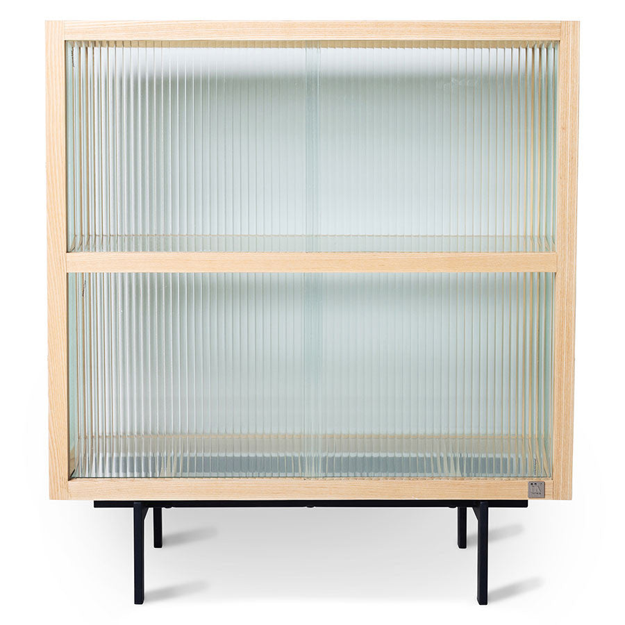 Cabinet with ribbed glass 