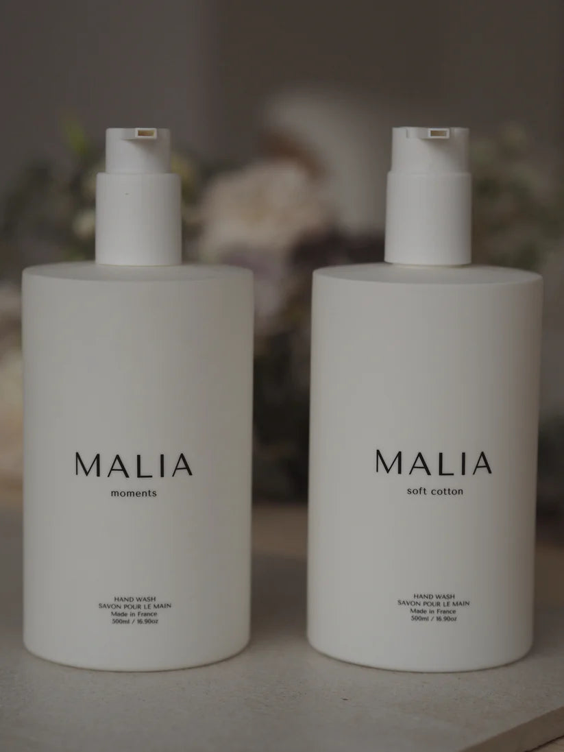 Luxurious hand wash Moments