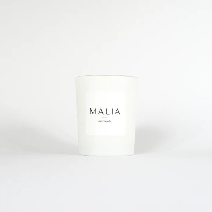 Lõhnaküünal Moments