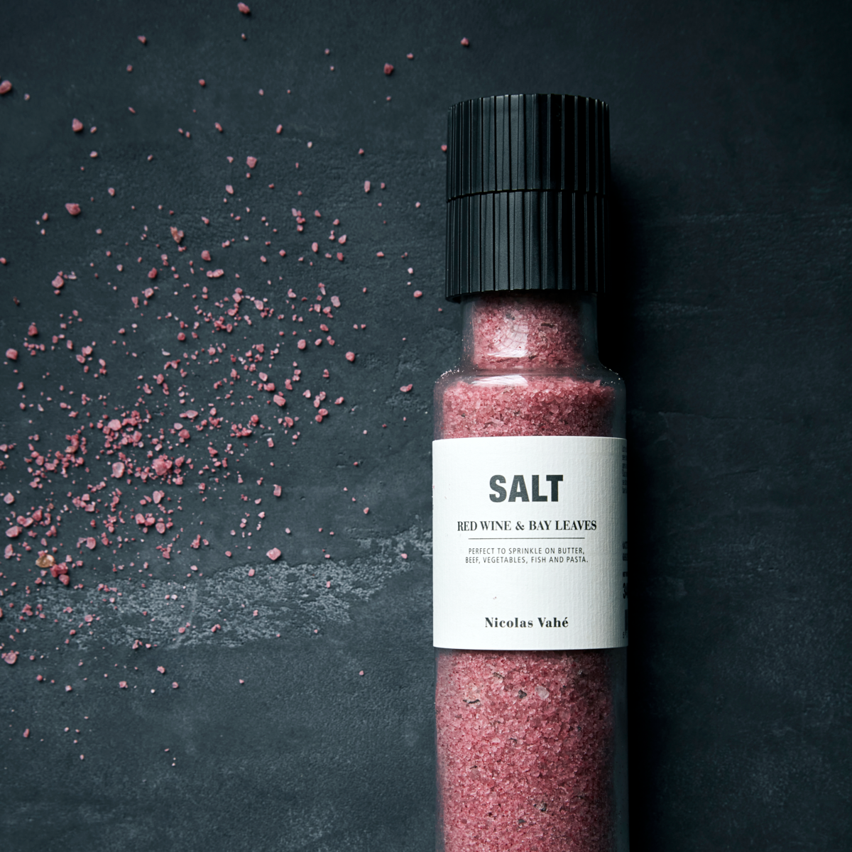 Meresool punase veini ja loorberilehtedega