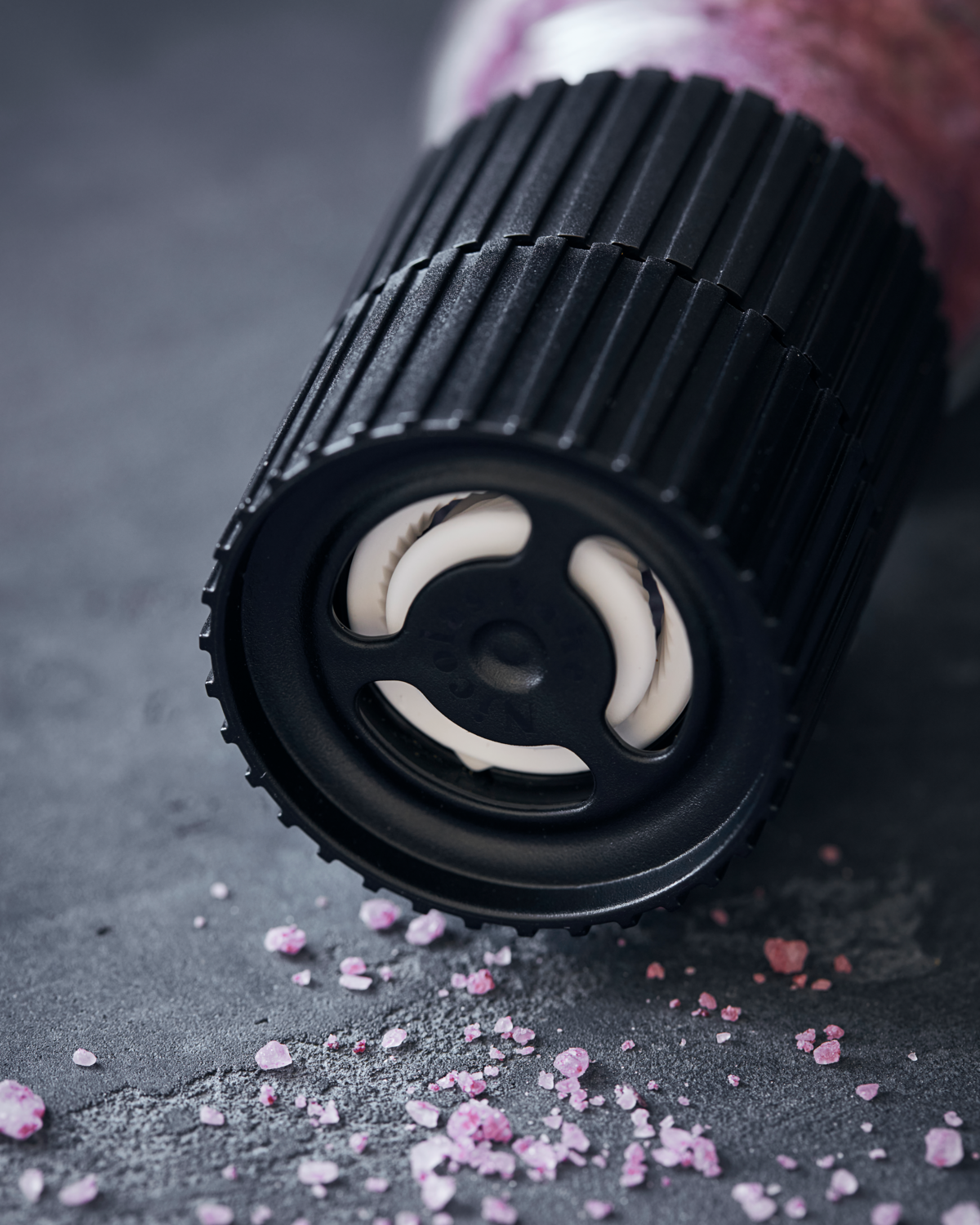 Meresool punase veini ja loorberilehtedega