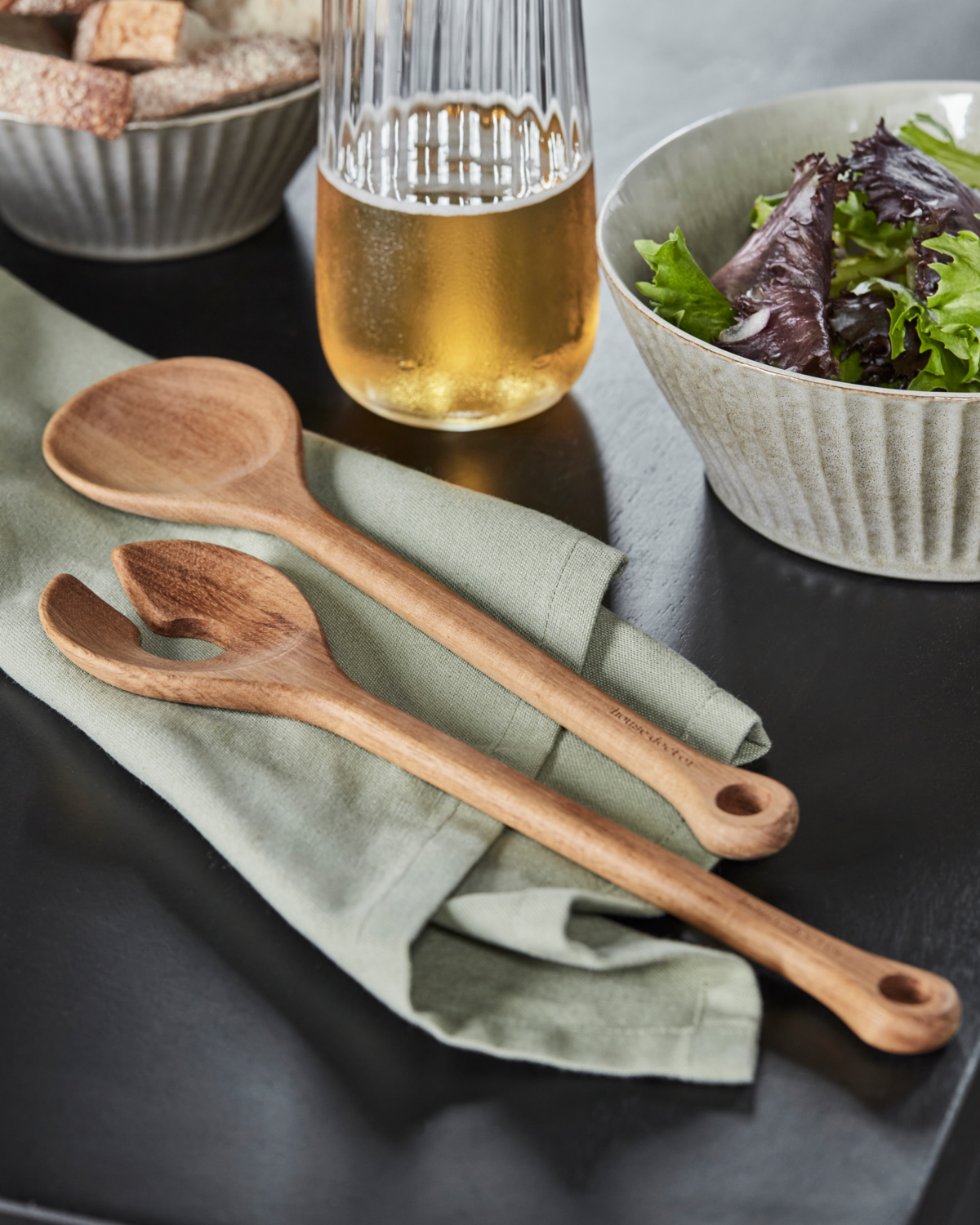 salati serveerimise komplekt 2tk lusikad salad serving set spoons 2 pcs õhtusöök lõunasöök terrassil piknikul in terrace dinner