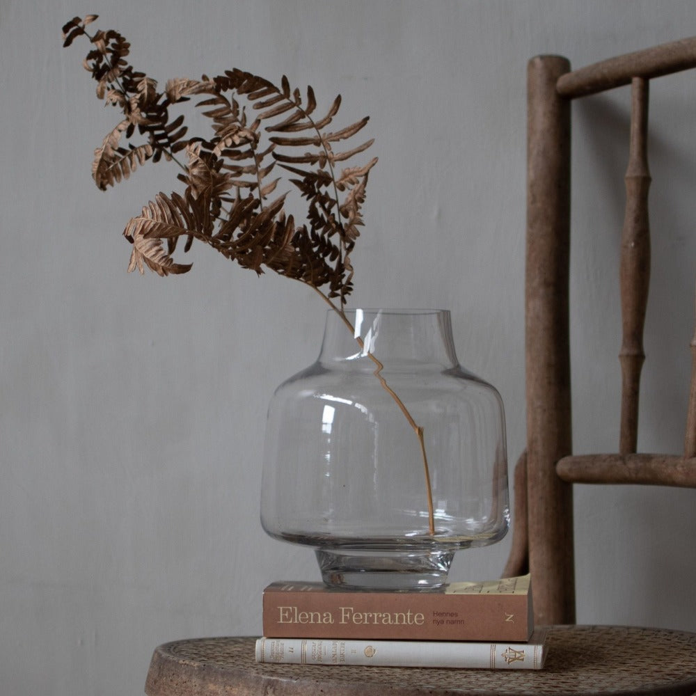 klaasist vaas läbipaistev stiilne klassikaline sobib kõikidele taimedele lilledele ilus kodu sisustusdetail vase glass classic style for opresent kingituseks