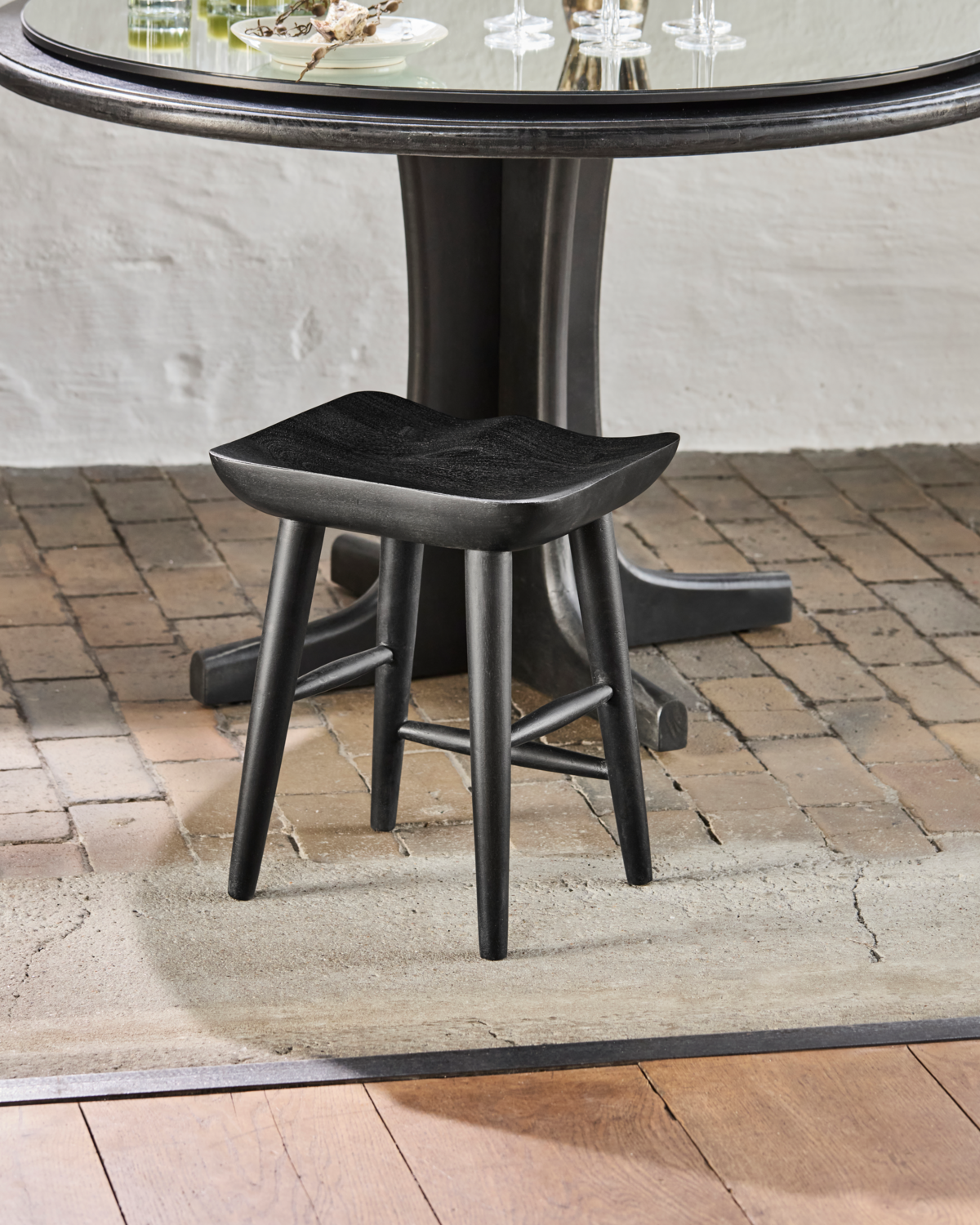 Stool Oscar black