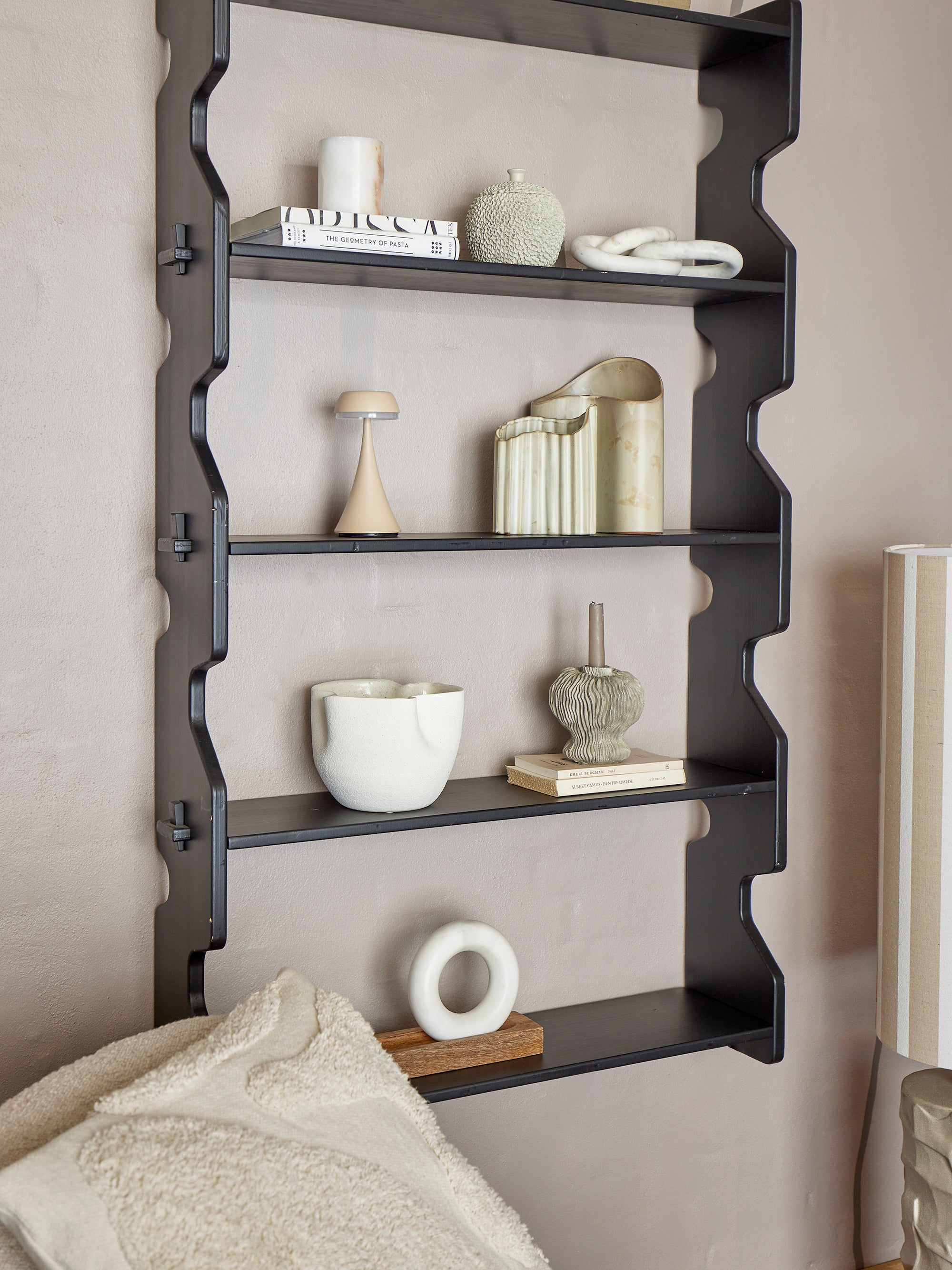 Kaasaskantav laualamp Pepple