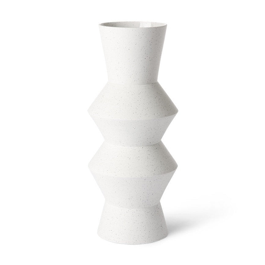 Clay vase Angular L