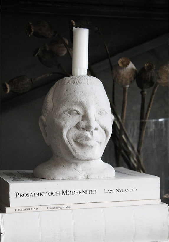 Küünlajalg skulptuur Nelson Mandela