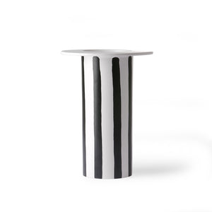 vaas keraamiline triibuline must valge ülaserv stiilne dekoratiivne moderne puhas stiil vase ceramic striped black white with upper edge