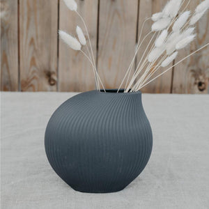 Dark grey ceramic vase Laine
