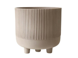 terracotta bowl pot on three legs grey engobe danish design beautiful shape decorative kauss pott terrakotta klmel jalalkaunis uju dekoratiivne stiilne taani disain