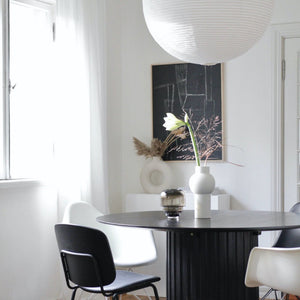 söögilaud sammasjalal must stiilne sungkai puidust ühel jalal moderne dining table round black 140 cm with one pillar leg sungkai wood